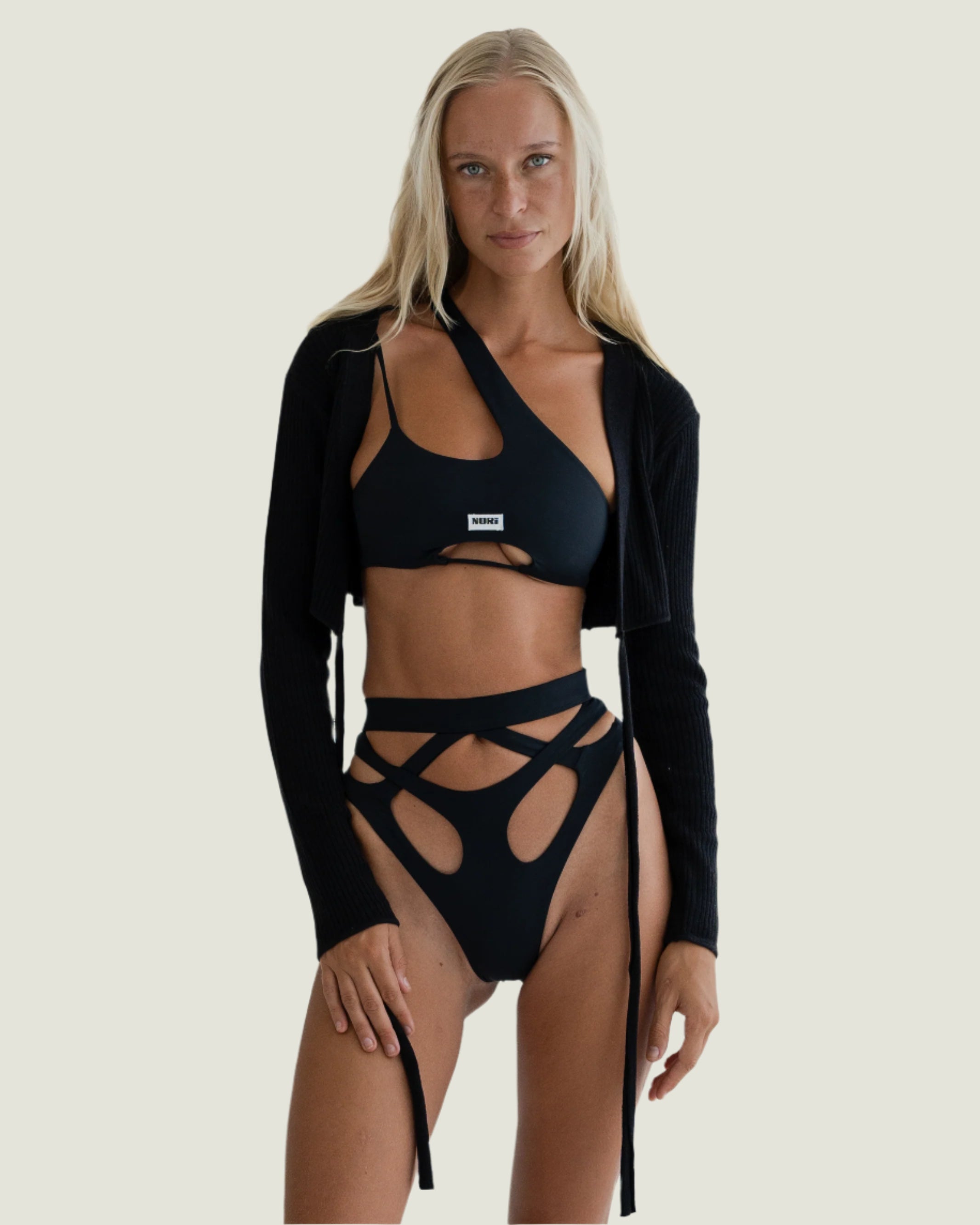 Black Bolero